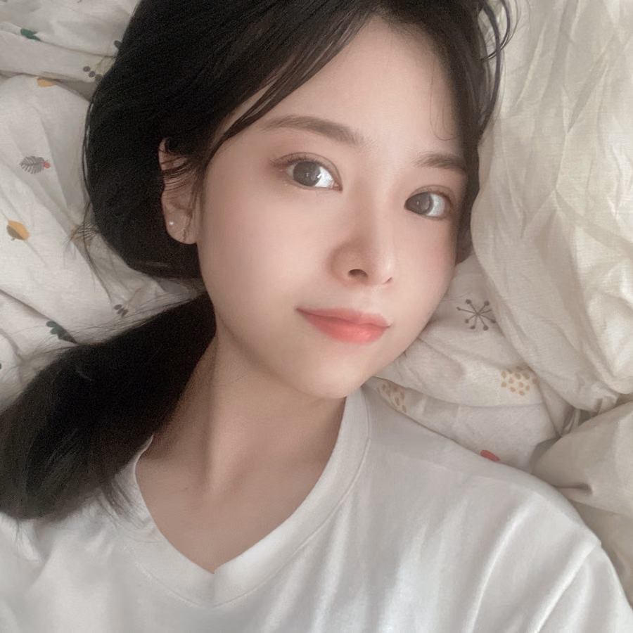 Real Selfie 03