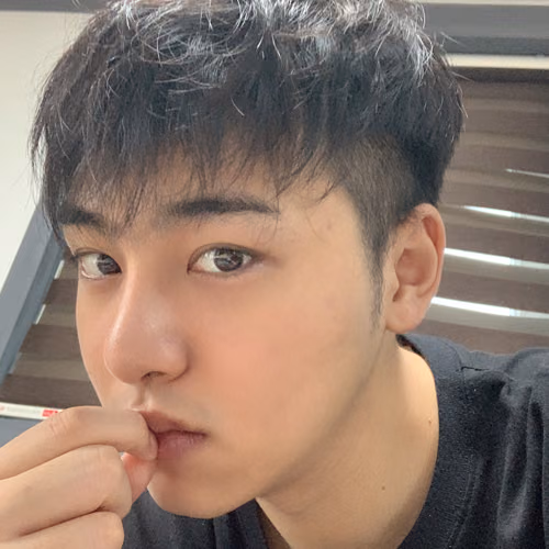 Real Selfie 19