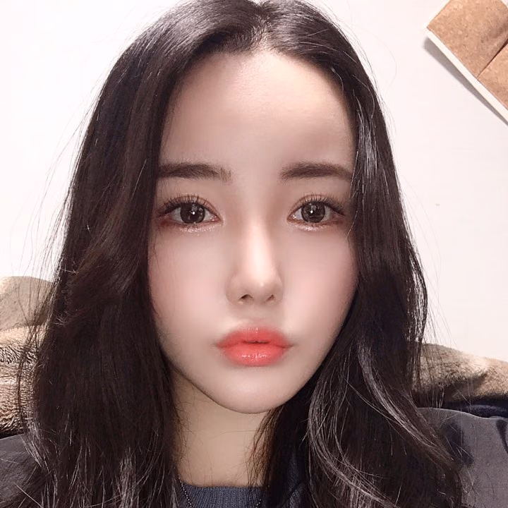 Real Selfie 07